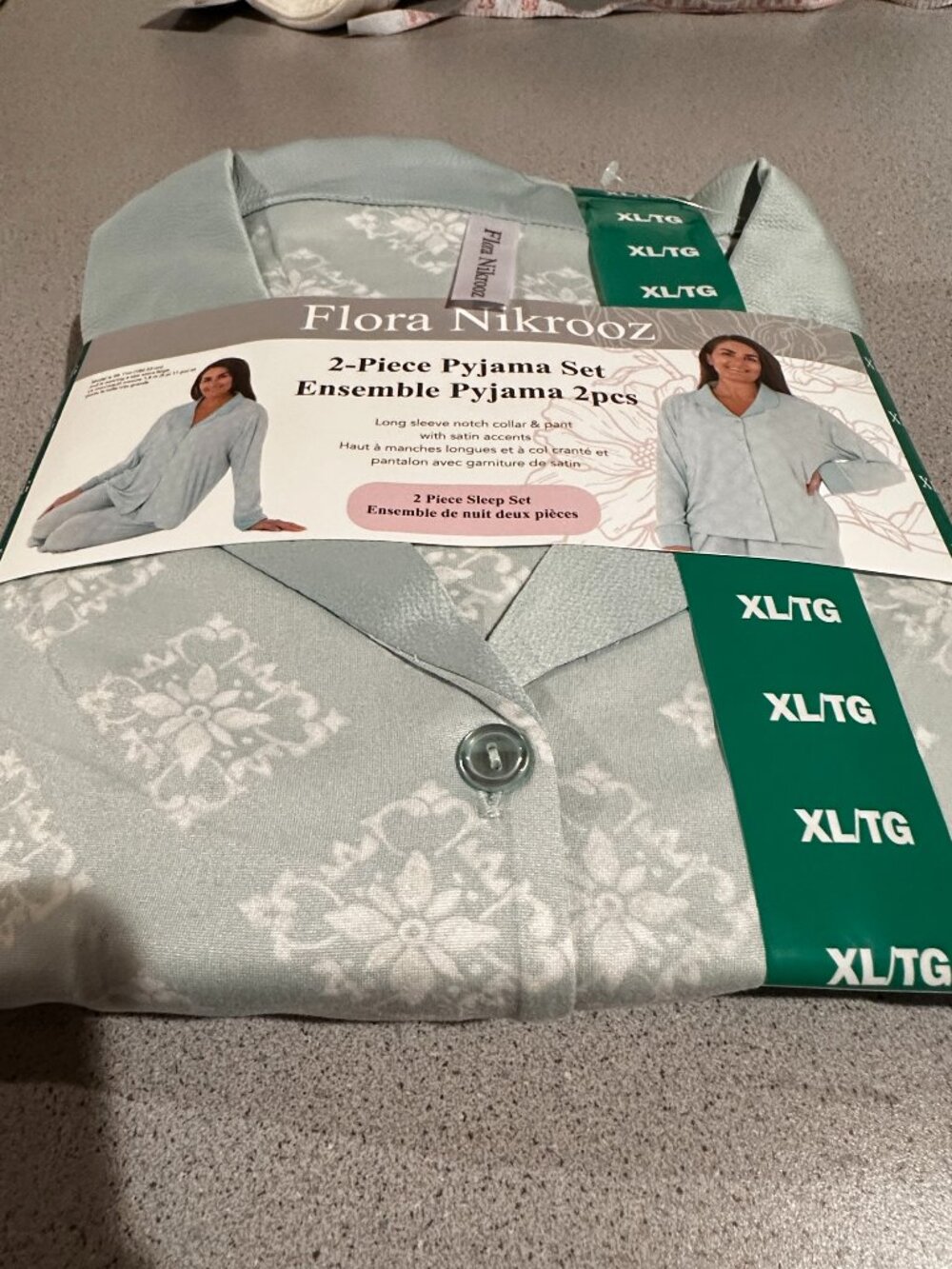 Women's 2pc Flora Nikrooz Pajamas Size xl NWT